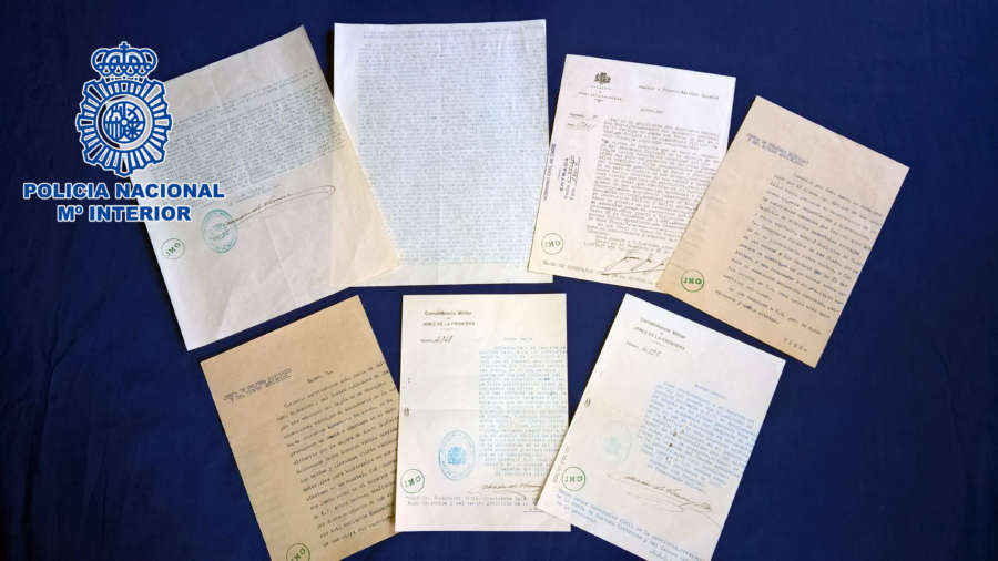 Recuperados en Jerez documentos históricos que iban a ser subastados