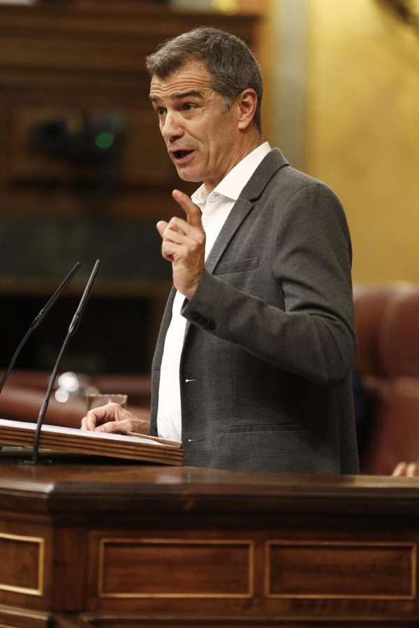 Cantó cree que Sánchez traiciona la Transición con propuesta sobre el Valle