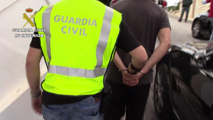 Detenidos en Puente La Reina (Navarra) por incumplimiento reiterado del confinamiento por coronavirus