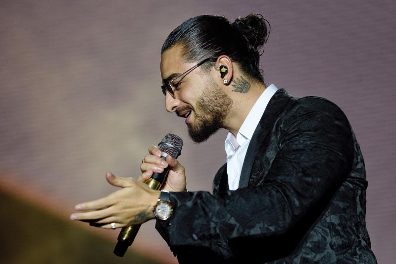 Maluma calienta su gira europea en Palencia