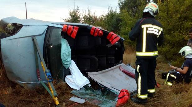 Dos mujeres heridas en sendas salidas de vía en Cascante y Yabar