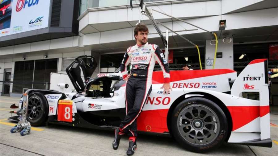 Alonso: No soy más feliz aquí, pero lucho por triunfos, 'poles' y el Mundial