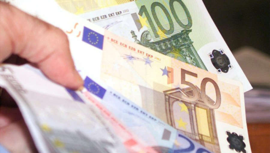 El salario medio se sitúa en Navarra en 1.807 euros, según Adecco