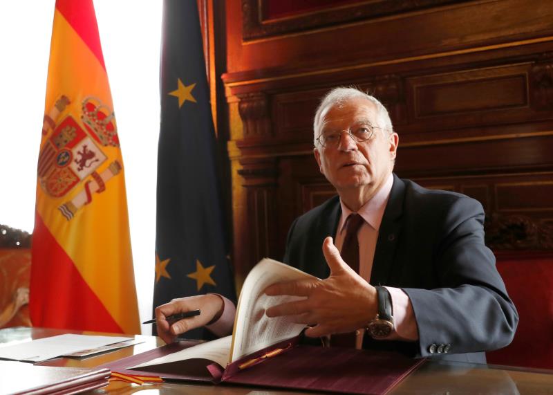 Borrell firma los cuatro memorandos del acuerdo con el Reino Unido sobre Gibraltar