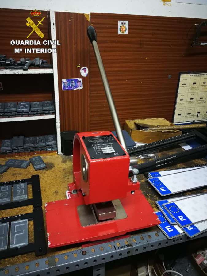 Detenidos por robo en camiones con el método 