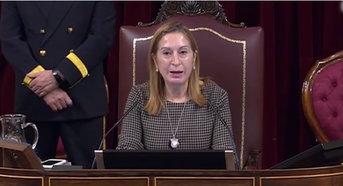 El PP no comparte la decisión de Ana Pastor de retirar el término 