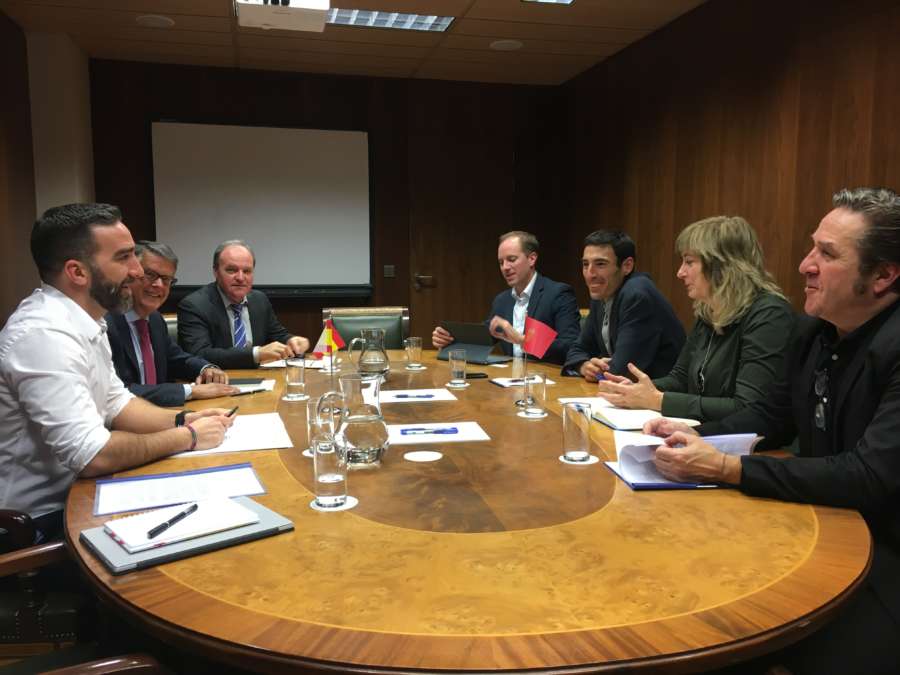 La consejera Ollo solicita al Ministerio la ampliación de las demarcaciones de TDT local