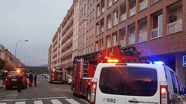 Un incendio causa daños en una vivienda de la calle Ramiro Goñi de Pamplona