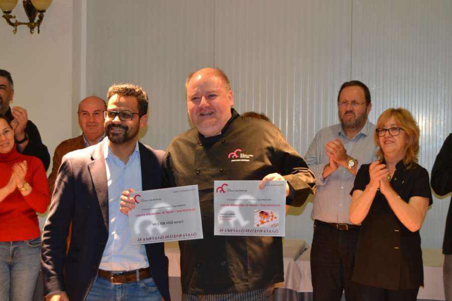 Un cocinero estellés gana con su pincho el XI Concurso de Tapas Medievales