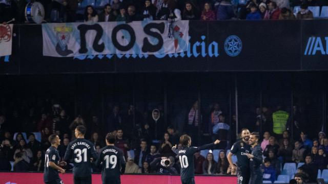 2-4. Benzema ilumina Balaídos