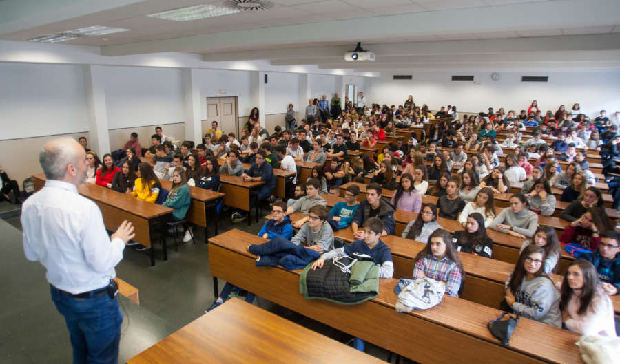 Más de 750 estudiantes de ESO y Bachillerato, en las Semanas de la Ciencia en la Universidad de Navarra