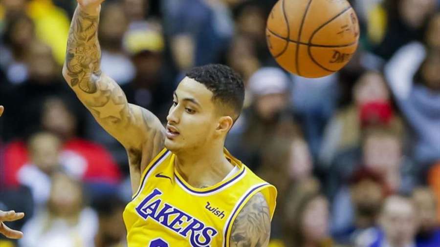 101-127. Los Lakers se exhiben ante los Warriors pese a la lesión de Lebron