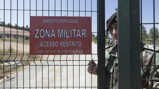 Un detenido apunta una supuesta relación del entorno de ETA con un robo armas en Portugal