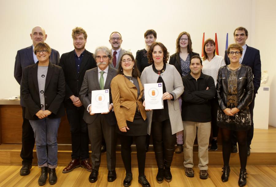 El Parlamento de Navarra presenta una versión del Amejoramiento en lectura fácil