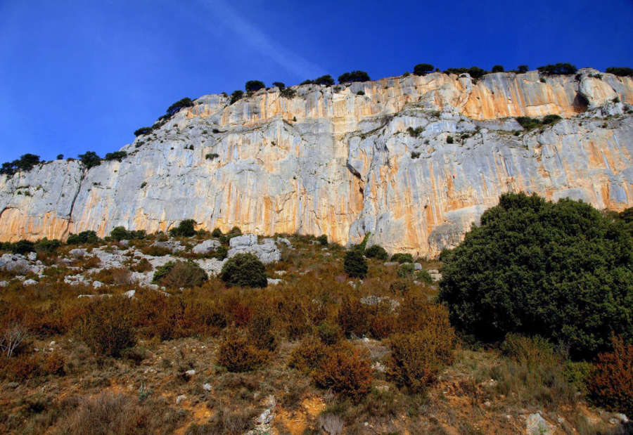 Un escalador, accidentado en la peña de Echauri