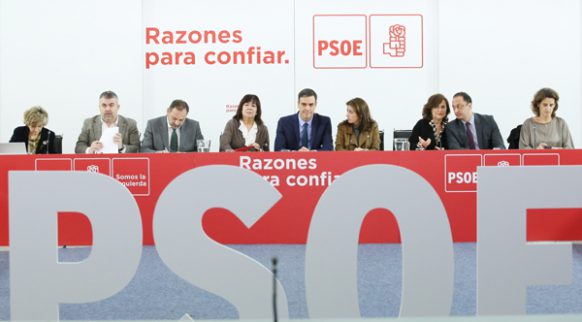 El PSOE tranquiliza a Díaz: Tiene todo nuestro apoyo, no pedimos que dimita