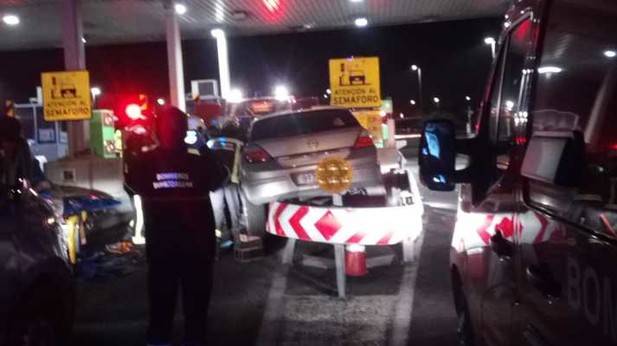 Tres personas heridas en un accidente en el peaje de la AP-15 de Zuasti