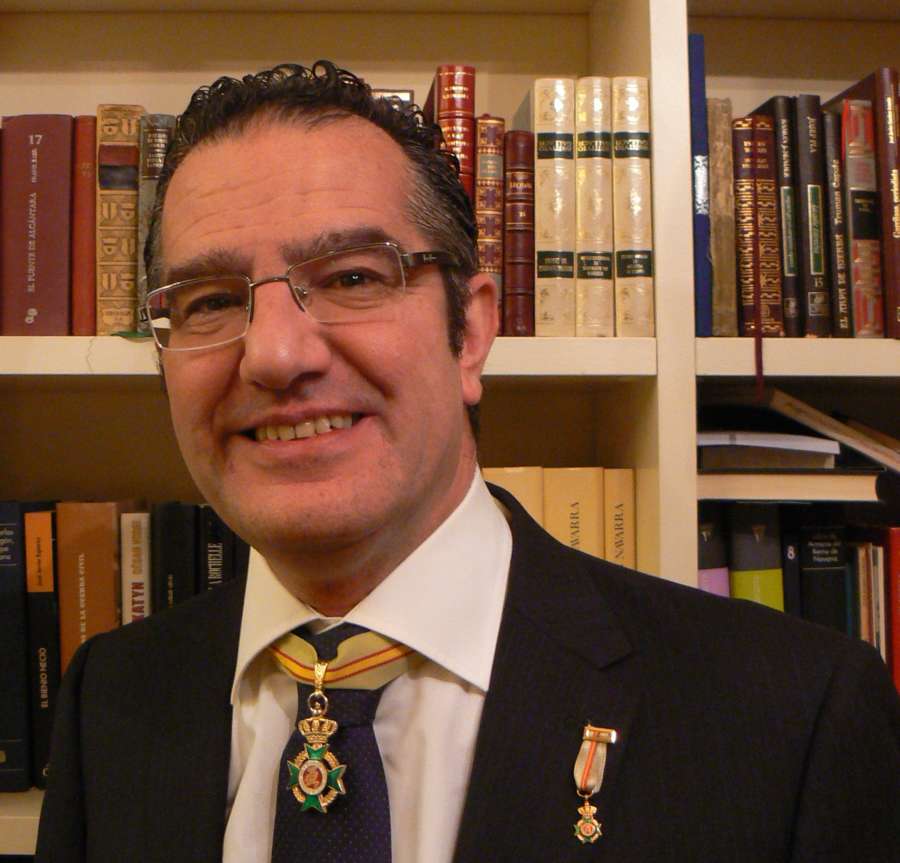 El escritor navarro J.Javier Corpas Mauleón galardonado en el VIII Premio Wilkie Collins de Novela Negra