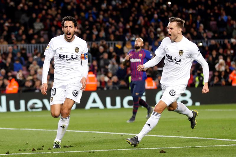 2-2. El Valencia frena la racha del líder