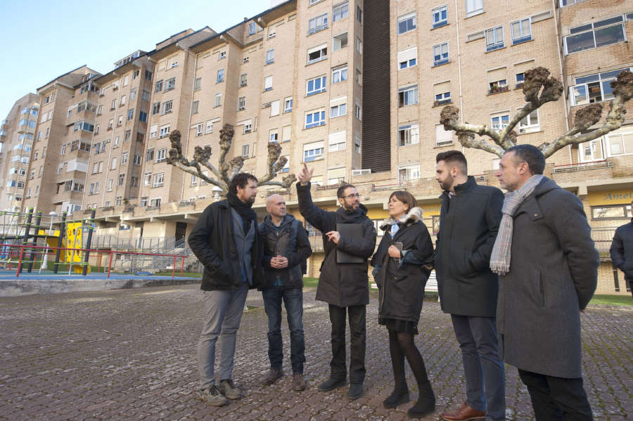 Barkos presenta un plan de rehabilitación energética de 4.315 viviendas