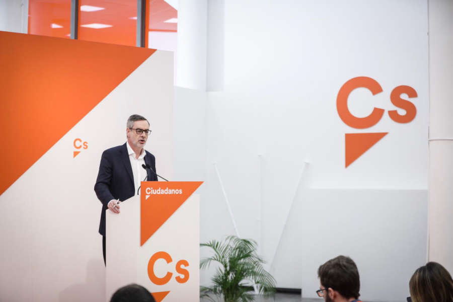 Ciudadanos rechaza sentarse a negociar con Vox, como le plantea el PP