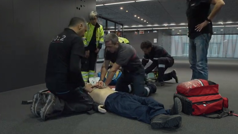 Se regula la instalación obligatoria de desfibriladores en Navarra y edita vídeo