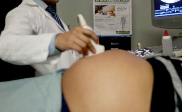 Un test que analiza variantes genéticas predice riesgo abortos de repetición