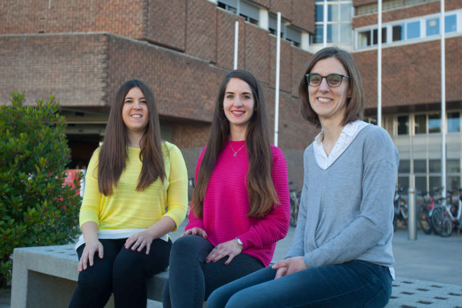 Tres graduadas de la Universidad de Navarra, números 1, 3 y 6 en el BIR