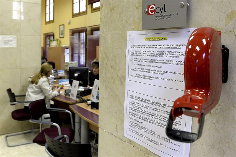 Diez datos que dibujan la situación de la mujer en el mercado laboral español