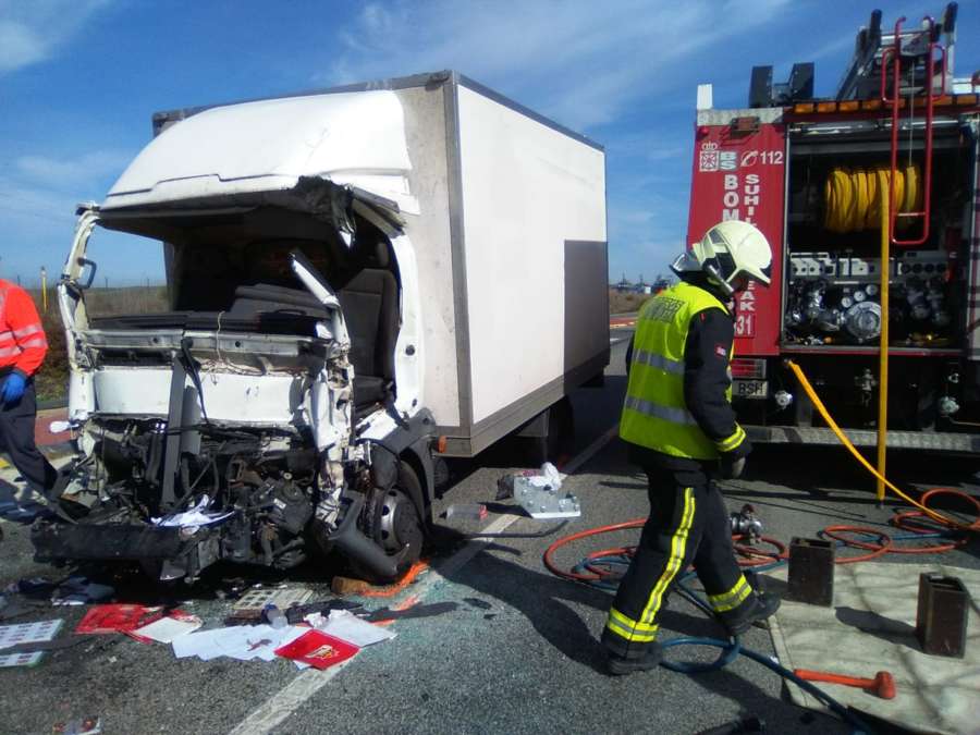 Dos heridos graves y un detenido por omisión del deber de socorro