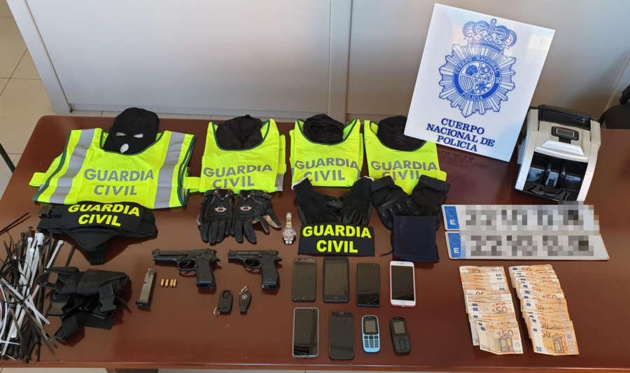 Desarticulado un grupo criminal cuyos miembros simulaban ser guardias civiles para atracar a narcos y empresarios