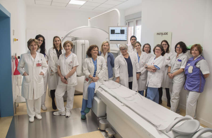 El servicio de Medicina Nuclear del CHN pone en marcha una nueva gammacámara