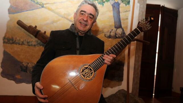 El guitolão, una guitarra portuguesa de la que sólo existen tres ejemplares