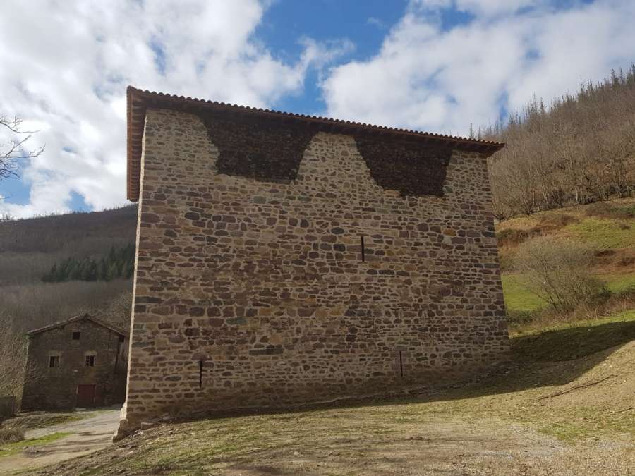 Restaurado el conjunto medieval de la Torre de Ibero en Leiza (Navarra)