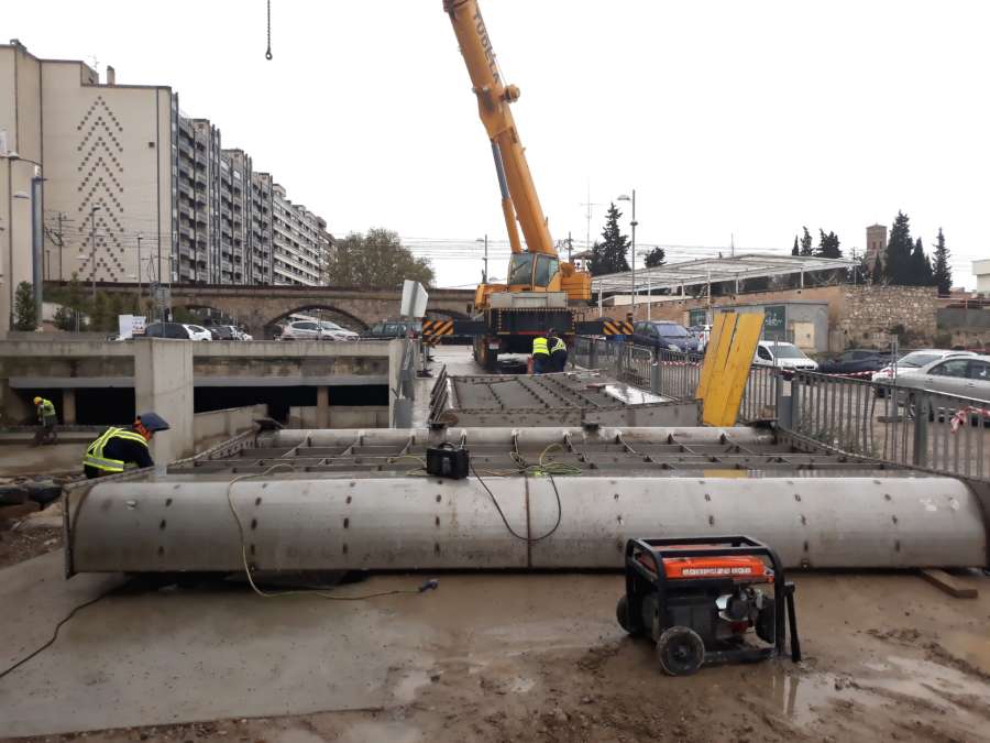 La CHE instala compuertas para reducir el riesgo de inundación en Tudela