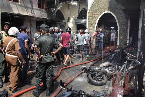 Las autoridades de Sri Lanka elevan a 290 los muertos en una serie de atentados