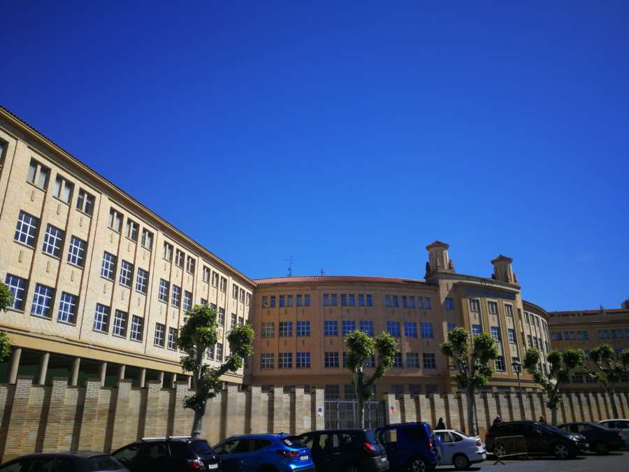 El polideportivo de la UPNA y el antiguo colegio de Maristas serán los puntos de vacunación en Pamplona
