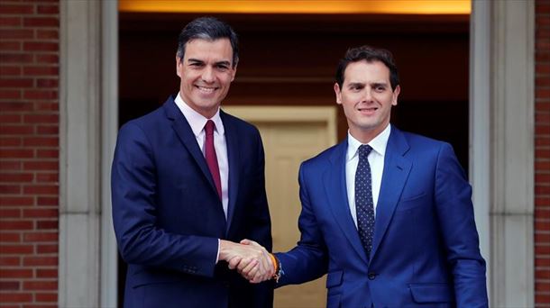 Moncloa: La reunión con Rivera ha servido para restablecer espacios de diálogo