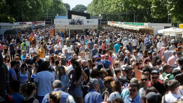 La Feria del Libro sube un 14 % sus ventas y recauda 10 millones de euros