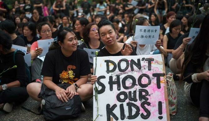 Algunas fuerzas pro-Pekín piden al Ejecutivo hongkonés que escuche las protestas