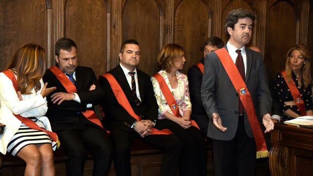 El PP da 24 horas a Cs y Vox para que apoyen su moción de censura en Huesca