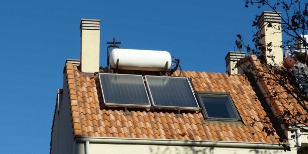 España despega en autoconsumo eléctrico, aunque con retraso, dice el sector
