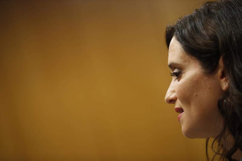 Ayuso dispuesta a negociar con Vox pero sin debates que dividan a la sociedad