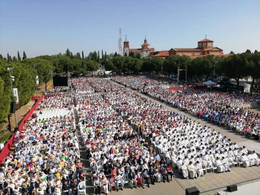 Más de 12.000 personas celebran el centenario de la Consagración de España al Corazón de Jesús
