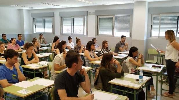 6.088 inscritos para optar a 643 plazas de maestros de la mayor oposición educativa en Navarra
