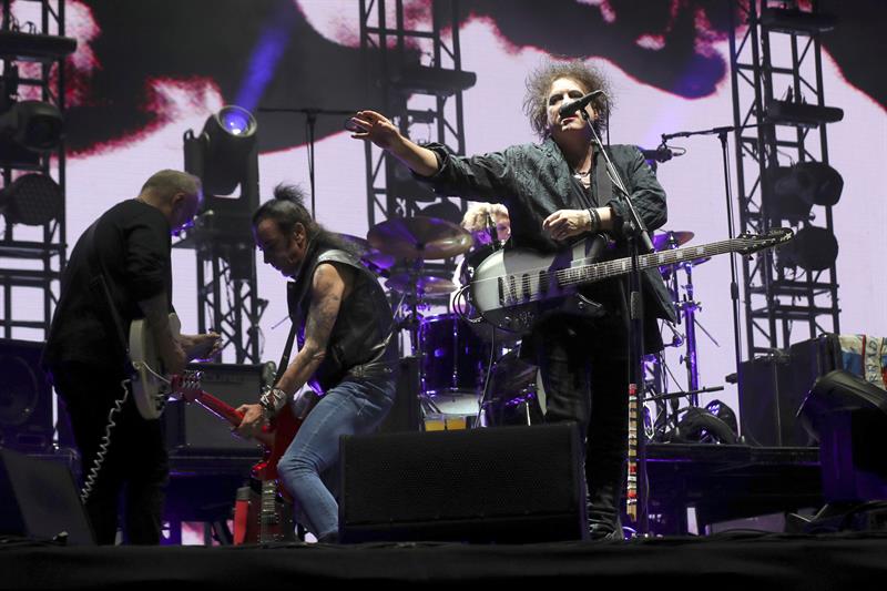 Prophets of Rage inyectan adrenalina al cierre de Mad Cool, The Cure inmortalidad