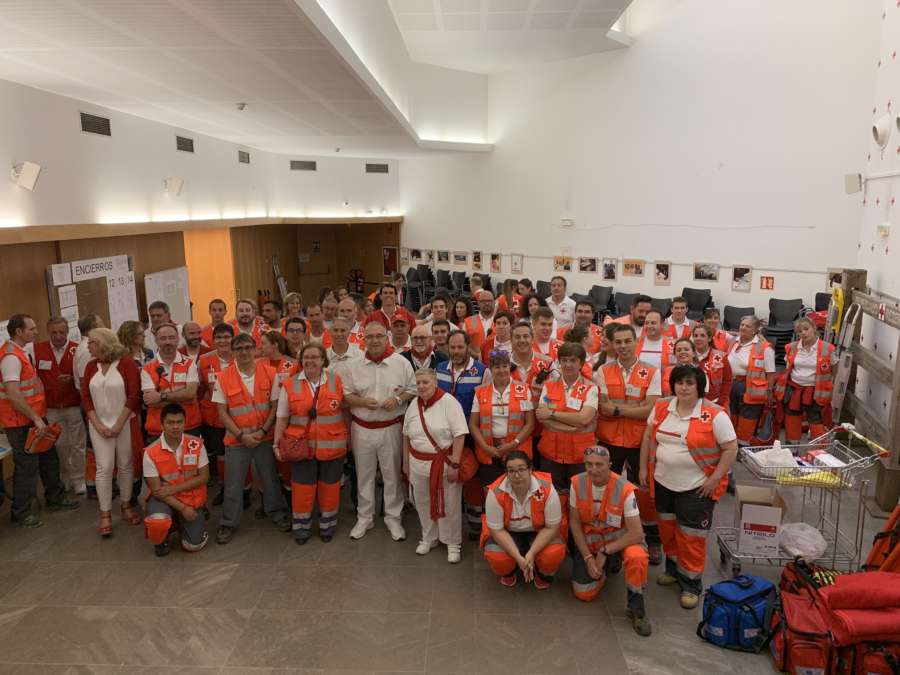 El Alcalde, Enrique Maya, visita Cruz Roja Navarra tras el sexto Encierro de San Fermín