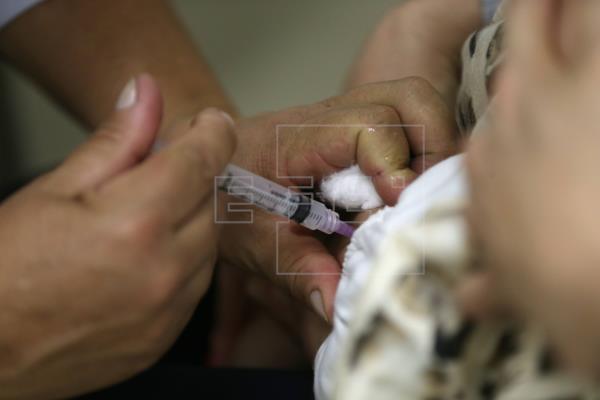 El Gobierno foral aprueba poner la nueva vacuna contra la meningitis