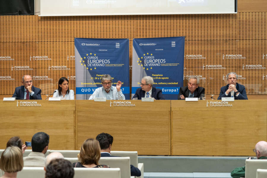 Expertos abogan por un “liderazgo potente” de la UE para afrontar desafíos