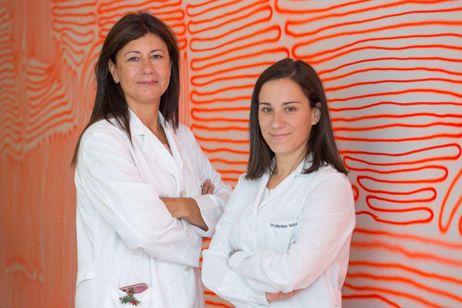 La Universidad de Navarra acerca la Química a jóvenes hospitalizados en la Clínical